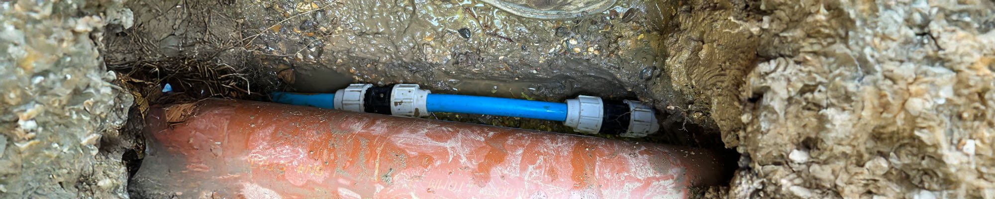 Mains pipe installation Mains pipe installation